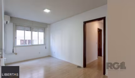 Apartamento | 2 quartos | 65,00m2 | 1 vaga | Bairro Menino Deus