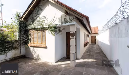 Casa residencial térrea  no bairro Ipanema