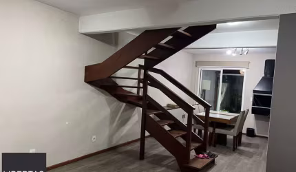 Casa com 3 dormitórios, 1 vaga no bairro Hípica e Porto Alegre, RS