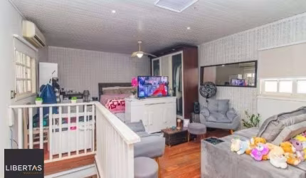 Prédio Residencial em Partenon