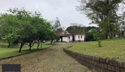 Propriedade Exclusiva com Duas Casas em Área de 12.000m² em Belém Velho