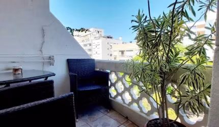 VENDA- Apartamento 2 quartos, 65m2 com sacada- Menino Deus