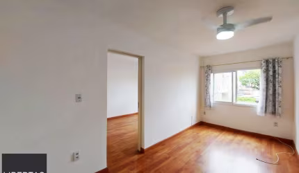 Apartamento de 1 dormitório com 1 vaga no Bairro Coronel Aparício Borges
