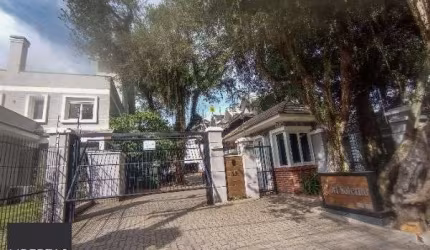 Casa para Venda - 253m², 3 dormitórios, sendo 3 suites, 2 vagas - Vila Assunção