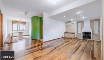 Apartamento à venda no bairro Petrópolis em Porto Alegre/RS