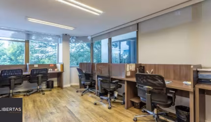 Conjunto Comercial em Santana