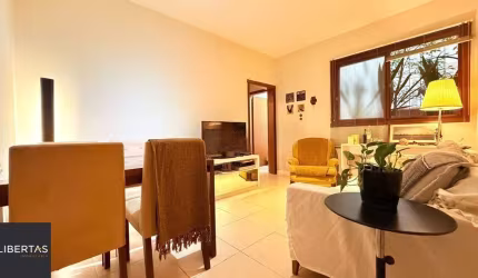 Apartamento térreo com pátio no bairro Santana.