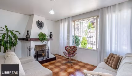 Casa em Jardim Sabará