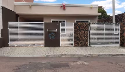 Casa com 3 quartos à venda no Pinheirinho, Curitiba , 140 m2 por R$ 650.000