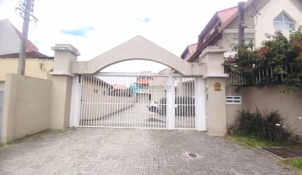 Casa em condomínio fechado com 3 quartos à venda no Hugo Lange, Curitiba , 244 m2 por R$ 1.300.000
