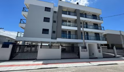 Apartamento com 3 quartos à venda na Rua Abílio Rodão Garcia, 1, Nova Palhoça, Palhoça por R$ 465.000