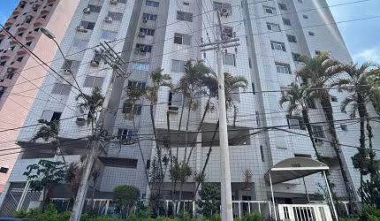 ÚNICO - 2 DORMITÓRIOS, 2 BANHEIROS EM PRÉDIO COM PISCINA
