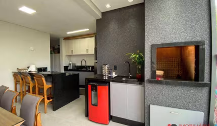 Casa com 3 dormitórios à venda, 140 m² por R$ 785.000,00 - Bom Retiro - Joinville/SC