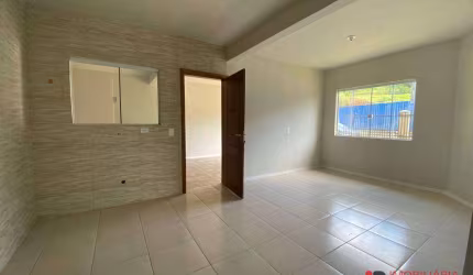 Casa com 3 dormitórios à venda, 138 m² por R$ 950.000,00 - Bom Retiro - Joinville/SC