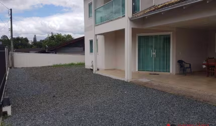Casa com 4 dormitórios à venda, 237 m² por R$ 780.000,00 - Bom Retiro - Joinville/SC