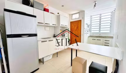 OPORTUNIDADE BEIRA MAR - Apartamento REFORMADO com 3 dormitórios à venda, 70 m² por R$ 450.000 - Praia das Pitangueiras - Guarujá/SP
