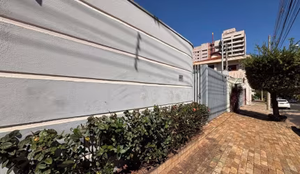 Casa - Padrão, para Venda em Ribeirão Preto/SP