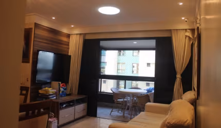 Vendo ótimo apartamento de 2 Quartos no Costa Azul