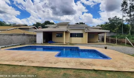 Chácara para Venda em Pinhalzinho, Zona Rural, 3 dormitórios, 1 suíte, 3 banheiros, 1 vaga
