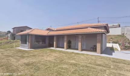 Chácara para Venda em Pinhalzinho, Zona Rural, 3 dormitórios, 1 suíte, 2 banheiros