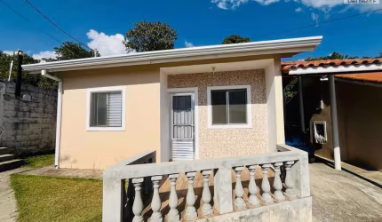 Casa para Venda em Pinhalzinho, Centro, 2 dormitórios, 2 banheiros, 1 vaga