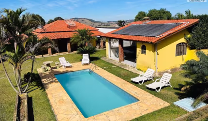 Chácara para Venda em Pinhalzinho, Zona Rural, 3 dormitórios, 1 suíte, 3 banheiros, 1 vaga