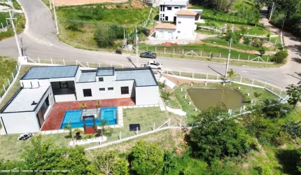 Chácara para Venda em Pinhalzinho, Centro, 3 dormitórios, 3 suítes, 4 banheiros, 2 vagas