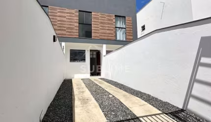 Sobrado Geminado no Bairro Vila Nova