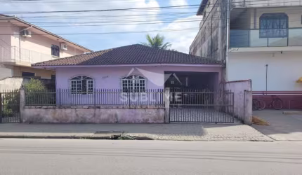 Casa no Bairro Jardim Iririú