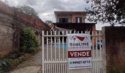 Sobrado no Bairro Petrópolis com Suíte