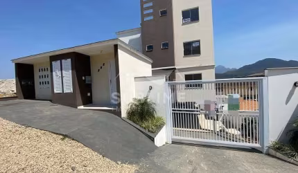 Apartamento no Bairro Vila Nova com Suíte