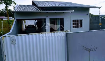 Casa no Bairro Itinga/Araquari com Suíte
