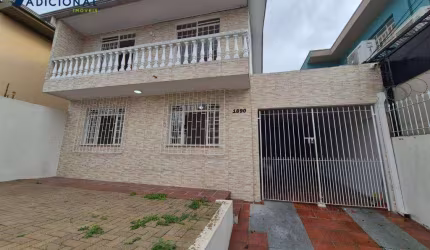 Sobrado com 3 dormitórios para alugar, 114 m² por R$ 3.924,00/mês - Bigorrilho - Curitiba/PR
