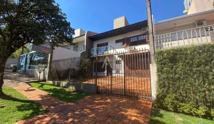 Sobrado 3 quartos à venda no Bairro CENTRO em CASCAVEL por R$ 750.000,00