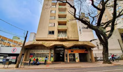 Apartamento unificado a venda no Ed. Itapoã no Centro de Cascavel