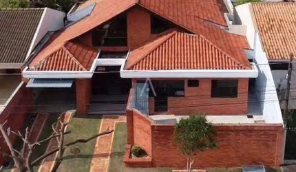 Casa Residencial 4 quartos à venda no Bairro RECANTO TROPICAL em CASCAVEL por R$ 1.200.000,00