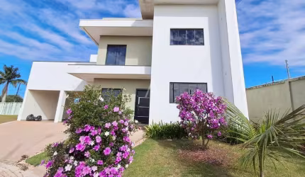 Sobrado 6 quartos à venda no Bairro CATARATAS em CASCAVEL por R$ 1.650.000,00