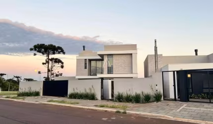 Sobrado 3 quartos à venda no Bairro TROPICAL II em CASCAVEL por R$ 1.050.000,00