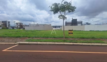 Terreno à venda no Bairro TROPICAL III em CASCAVEL por R$ 420.000,00