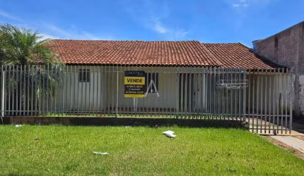 Casa Residencial 3 quartos à venda no Bairro JARDIM COOPAGRO em TOLEDO por R$ 500.000,00