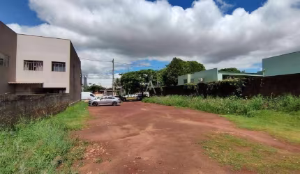 Terreno à venda no Bairro JARDIM COOPAGRO em TOLEDO por R$ 1.300.000,00