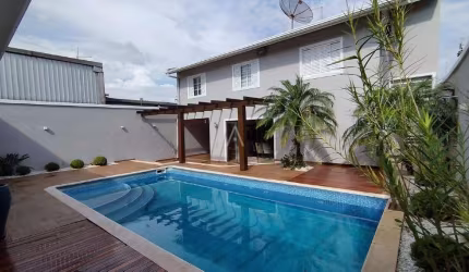 Sobrado 3 quartos à venda no Bairro JARDIM PORTO ALEGRE em TOLEDO por R$ 1.960.000,00