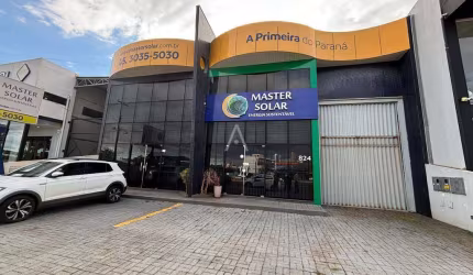 Sala comercial com barracão para locação no Centro em Cascavel