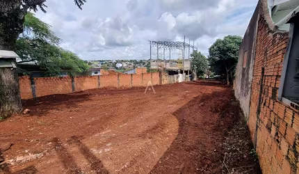 Terreno à venda com 660 m², localizado no Bairro Jardim Aclimação, em Cascavel - Pr., por R$ R$ 660.000,00