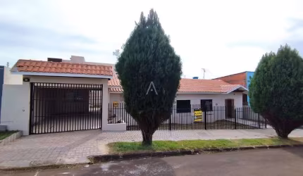 Casa Residencial 3 quartos para aluguel no Bairro CENTRO em TOLEDO por R$ 2.300,00
