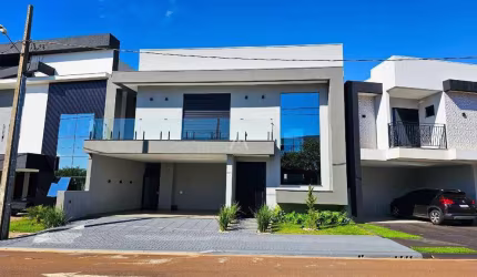 Sobrado à venda no Condomínio Paysage Felicitá no bairro FAG por R$ 1.650.000,00