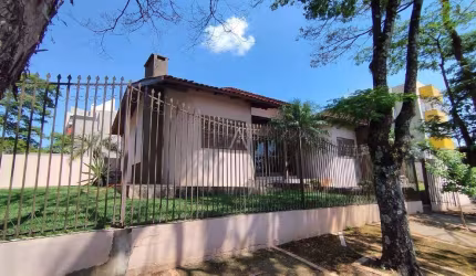 Casa Residencial 3 quartos para aluguel no Bairro JARDIM LA SALLE em TOLEDO por R$ 8.000,00
