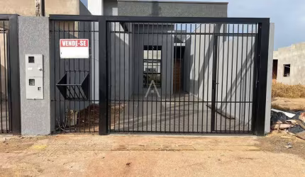 Casa Residencial 2 quartos à venda no Bairro JARDIM COOPAGRO em TOLEDO por R$ 300.000,00