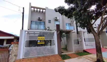 Sobrado 3 quartos para aluguel no Bairro VILA BECKER em TOLEDO por R$ 3.490,00