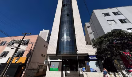 Sala comercial para alugar na Rua Tocantins, 2320, Centro, Pato Branco por R$ 3.500